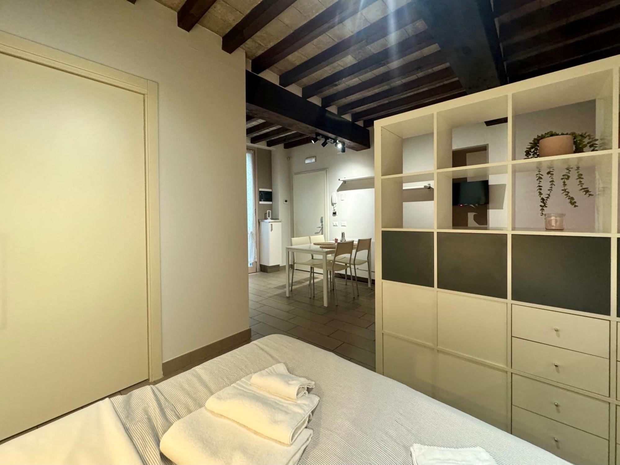 Niki O. Apartments Parma Room photo